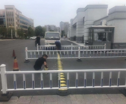 江西道路護欄